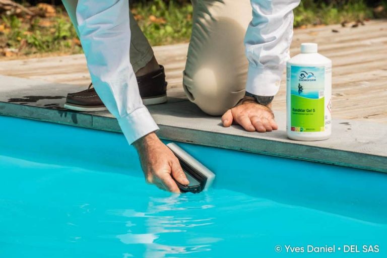 Best Way to Clean a Swimming pool?