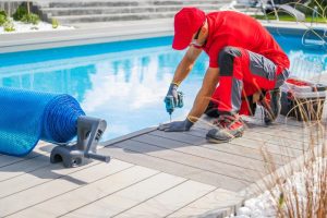 how to maintain a swimming poo