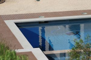 Why Weekly Pool Maintenance in Houston is Essential for a Crystal-Clear Pool Year-Round